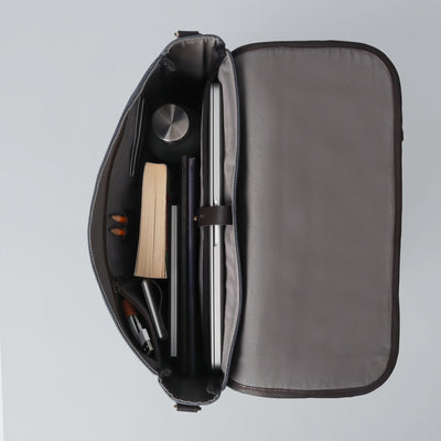 Oslo Canvas Messenger Bag